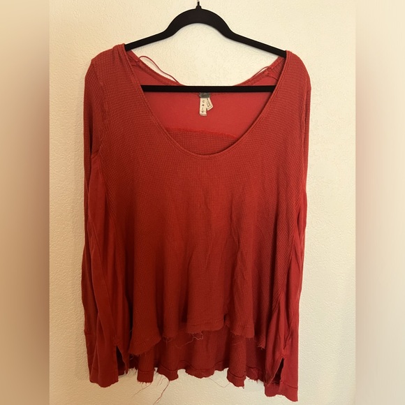 FREE PEOPLE red scoop neck soft sweater - Picture 1 of 5